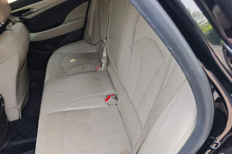Used Buick LaCrosse 2018 30H Elite Edition Left Rear Seat