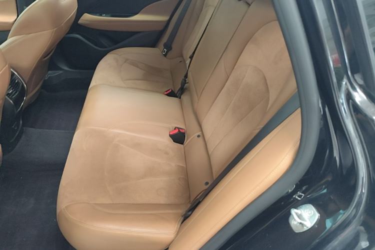 Used Buick LaCrosse 2018 28T Elite Edition Left Rear Seat