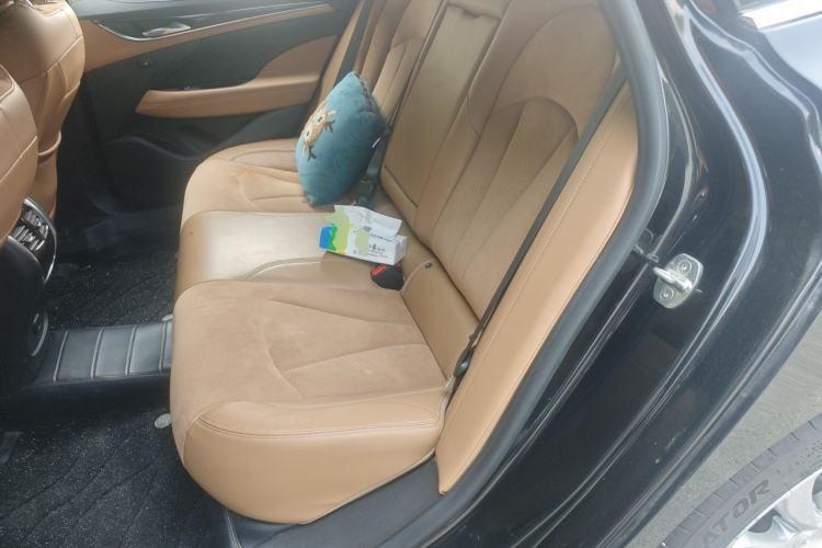 Used Buick LaCrosse 2018 28T Luxury Model Left Rear Seat