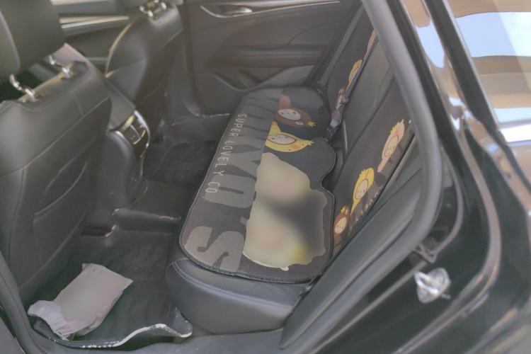 Used Buick LaCrosse 2018 20T Elite Edition Left Rear Seat