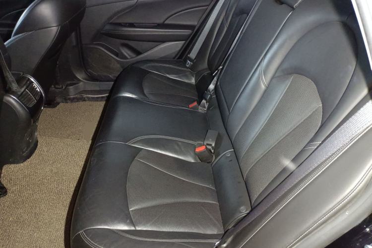 Used Buick LaCrosse 2018 20T Elite Edition Left Rear Seat