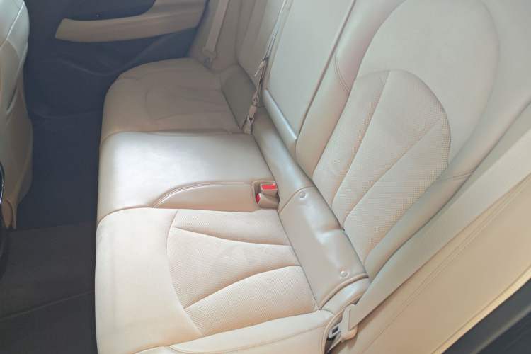 Used Buick LaCrosse 2018 30H Elite Edition Left Rear Seat