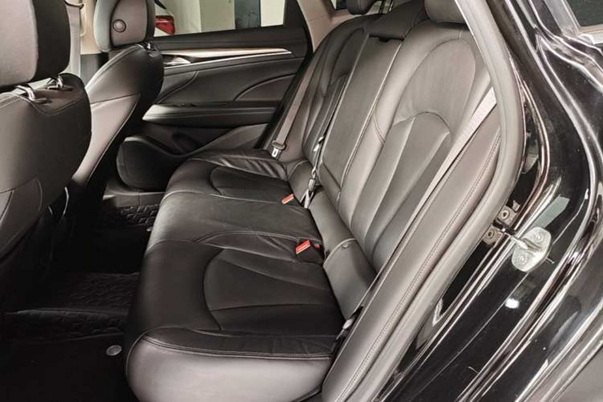 Used Buick LaCrosse 2018 20T Elite Edition Left Rear Seat