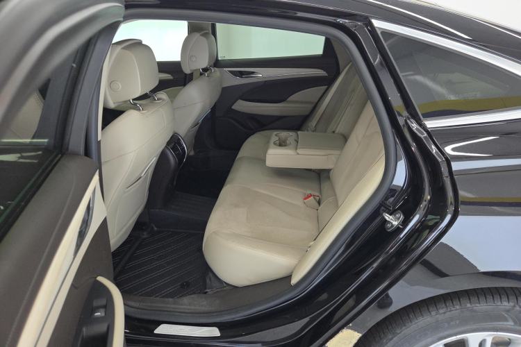 Used Buick LaCrosse 2018 30H Elite Edition Left Rear Seat
