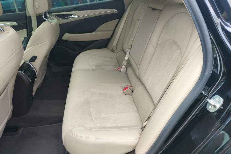 Used Buick LaCrosse 2018 30H Elite Edition Left Rear Seat