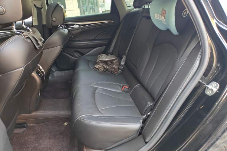 Used Buick LaCrosse 2018 20T Elite Edition Left Rear Seat