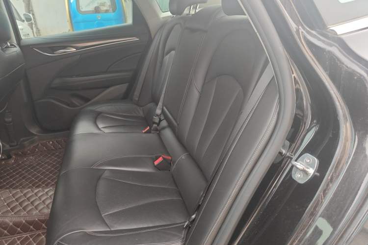 Used Buick LaCrosse 2018 20T Elite Edition Left Rear Seat