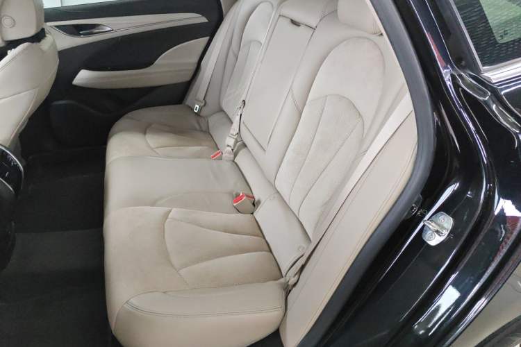 Used Buick LaCrosse 2018 30H Elite Edition Left Rear Seat