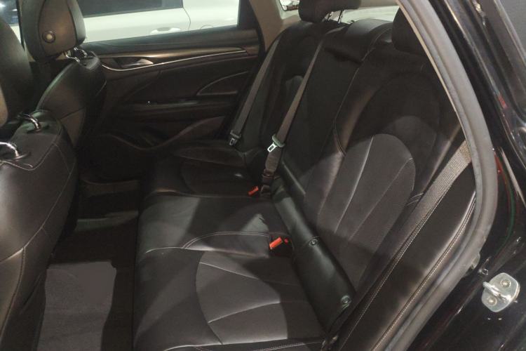 Used Buick LaCrosse 2018 20T Elite Edition Left Rear Seat