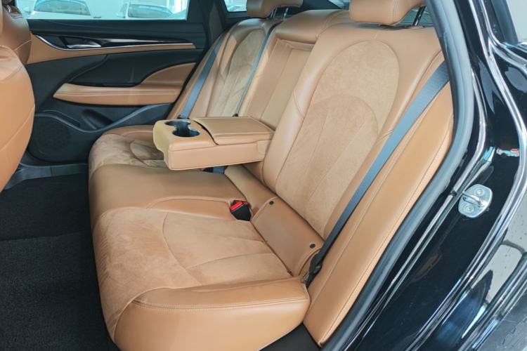 Used Buick LaCrosse 2018 28T Elite Edition Left Rear Seat