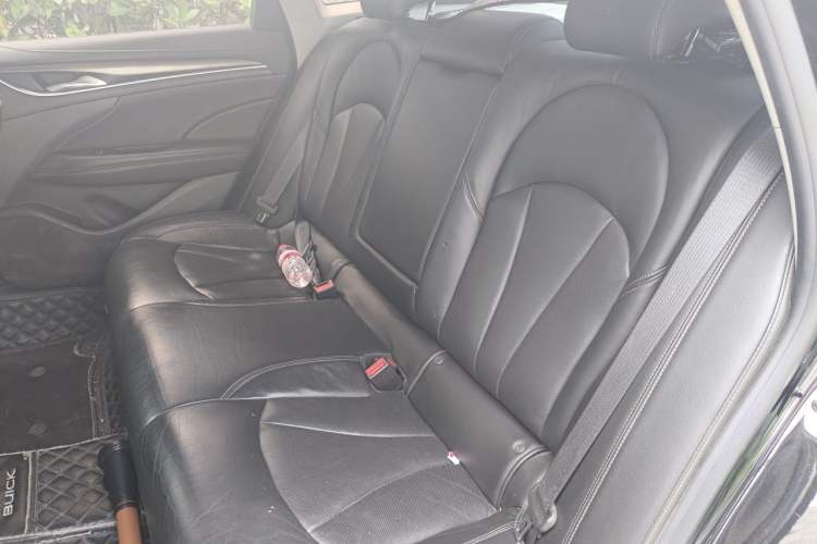 Used Buick LaCrosse 2018 20T Elite Edition Left Rear Seat