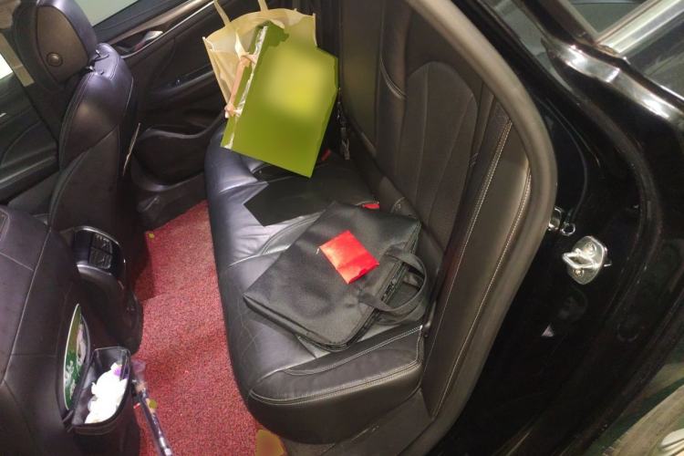 Used Buick LaCrosse 2018 20T Elite Edition Left Rear Seat