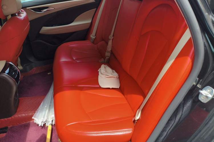 Used Buick LaCrosse 2018 30H Elite Edition Left Rear Seat
