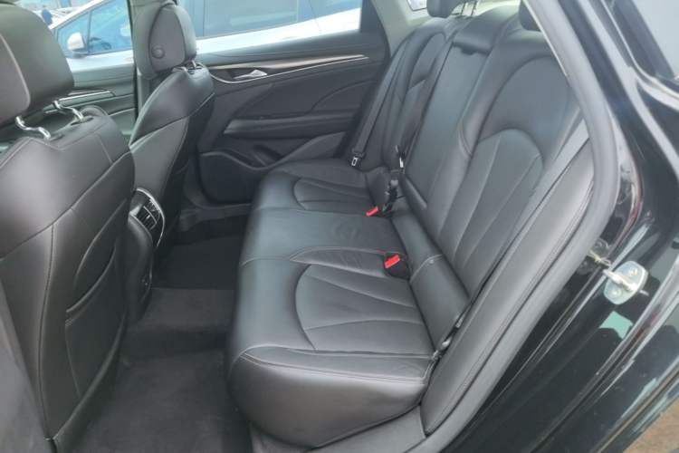 Used Buick LaCrosse 2018 20T Elite Edition Left Rear Seat
