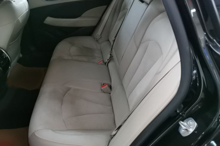 Used Buick LaCrosse 2018 30H Elite Edition Left Rear Seat
