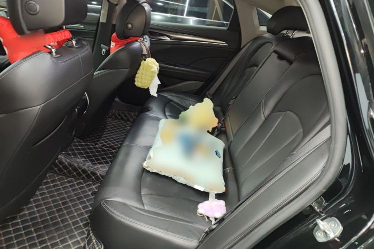 Used Buick LaCrosse 2018 20T Elite Edition Left Rear Seat