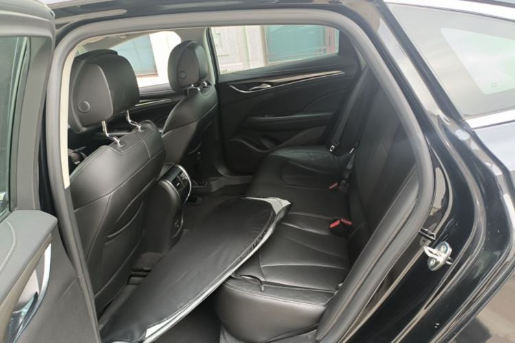 Used Buick LaCrosse 2018 20T Elite Edition Left Rear Seat