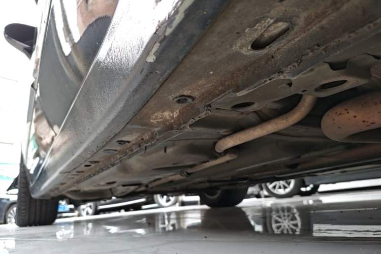 Used Buick LaCrosse 2018 20T Elite Edition Left Side Sill