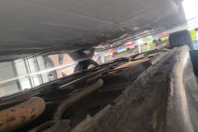 Used Buick LaCrosse 2018 20T Elite Edition Left Side Sill