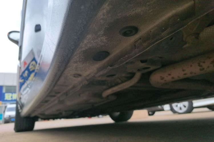 Used Buick LaCrosse 2018 20T Elite Edition Left Side Sill