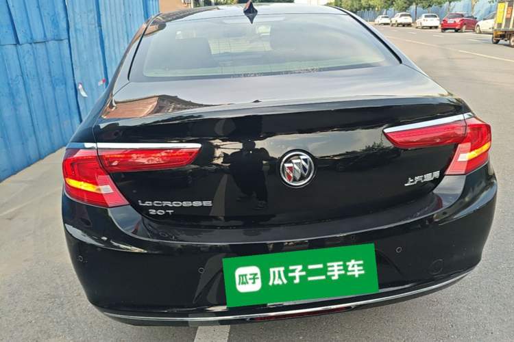 Used Buick LaCrosse 2018 20T Elite Edition Rear