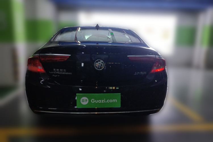 Used Buick LaCrosse 2018 20T Elite Edition Rear