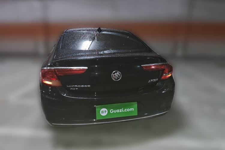 Used Buick LaCrosse 2018 20T Elite Edition Rear