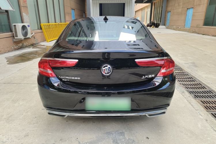 Used Buick LaCrosse 2018 20T Elite Edition Rear