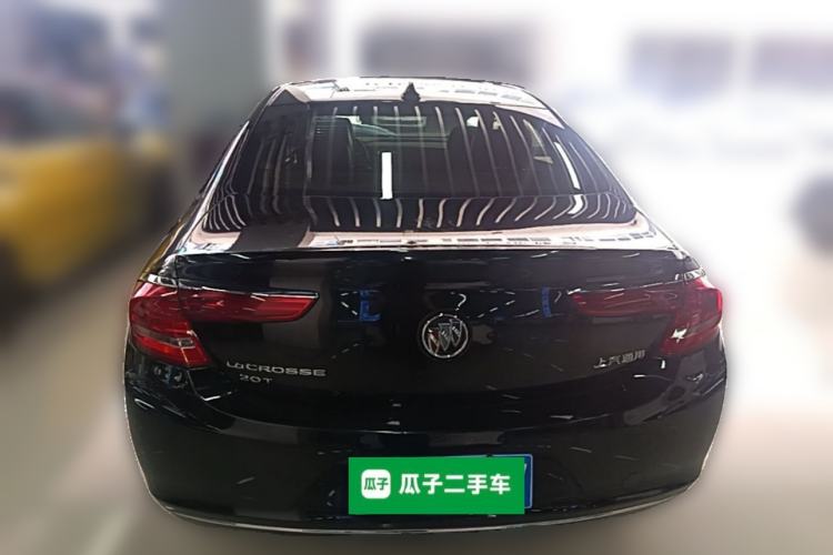 Used Buick LaCrosse 2018 20T Elite Edition Rear
