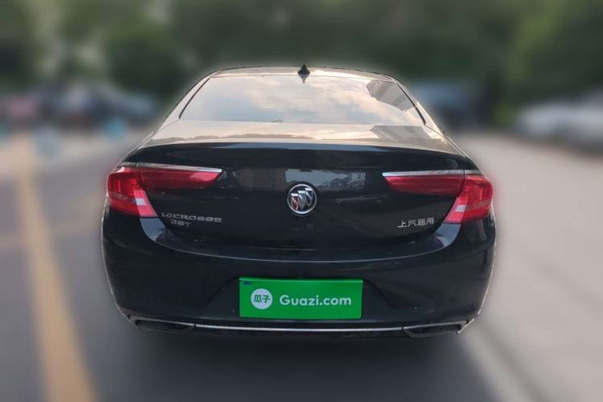 Used Buick LaCrosse 2018 28T Luxury Model Rear