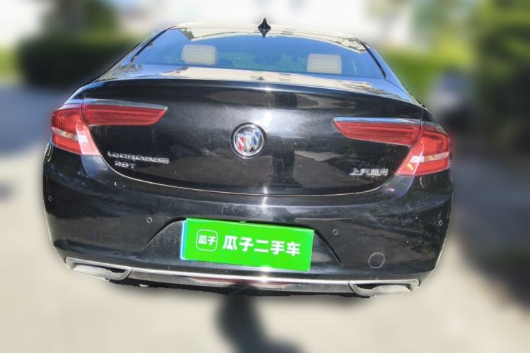 Used Buick LaCrosse 2018 28T Luxury Model Rear