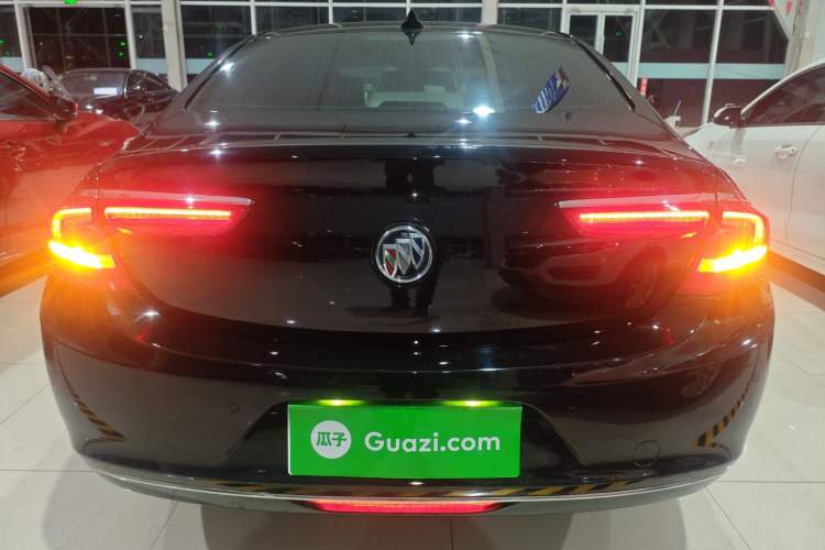 Used Buick LaCrosse 2018 20T Elite Edition Rear