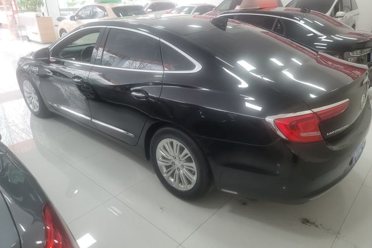 Used Buick LaCrosse 2018 20T Elite Edition Rear Left 45 Deg