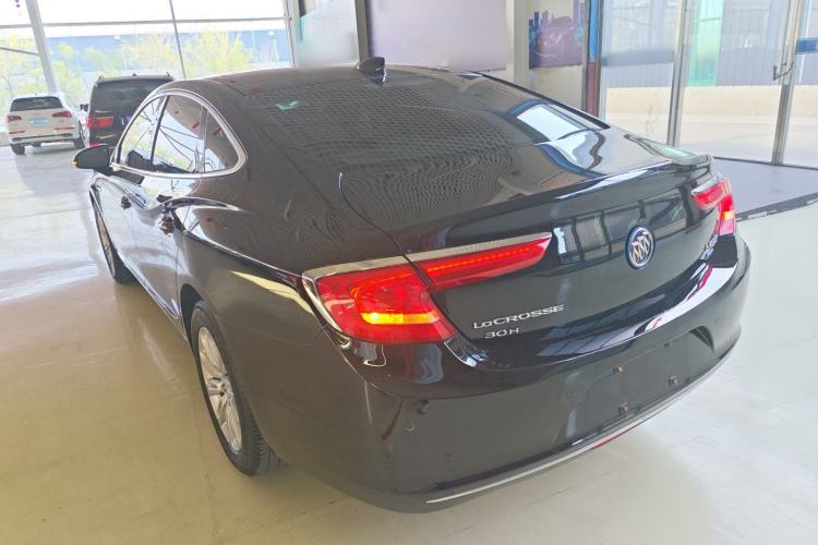 Used Buick LaCrosse 2018 30H Elite Edition Rear Left 45 Deg