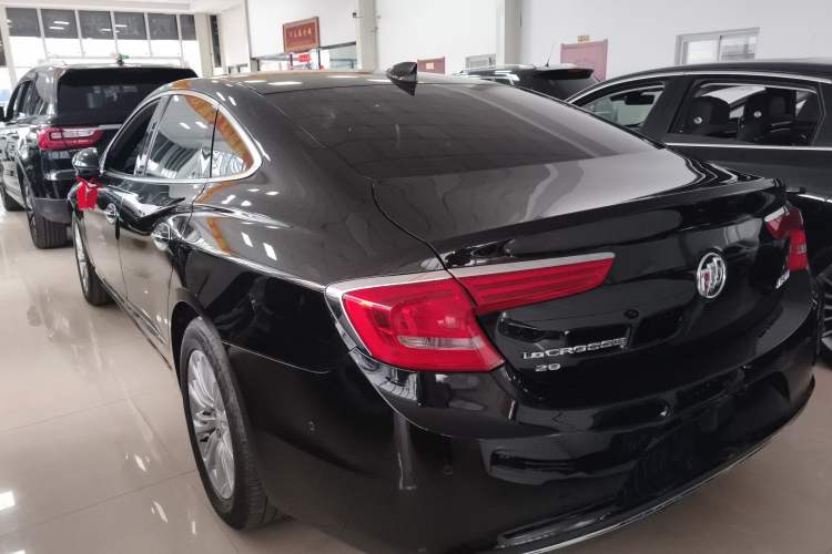 Used Buick LaCrosse 2018 20T Luxury Model Rear Left 45 Deg