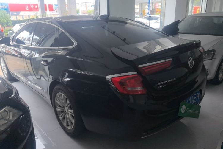Used Buick LaCrosse 2018 20T Elite Edition Rear Left 45 Deg