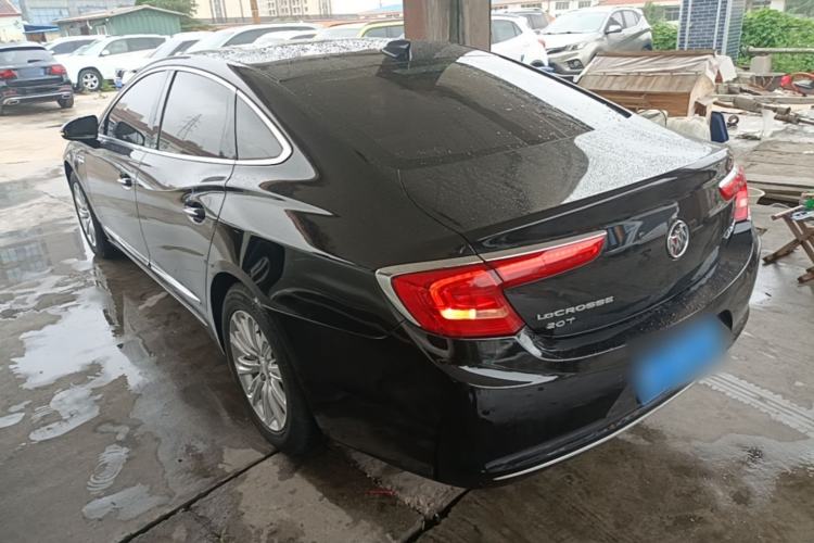 Used Buick LaCrosse 2018 20T Elite Edition Rear Left 45 Deg