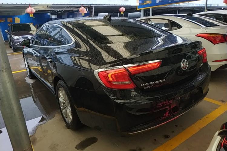 Used Buick LaCrosse 2018 20T Elite Edition Rear Left 45 Deg