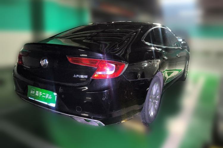 Used Buick LaCrosse 2018 28T Elite Edition Rear Right 45 Deg