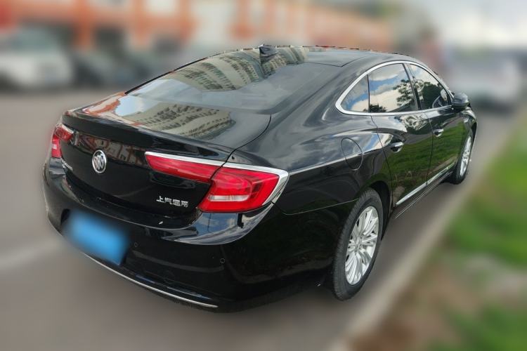 Used Buick LaCrosse 2018 20T Elite Edition Rear Right 45 Deg