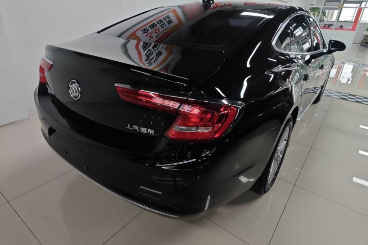 Used Buick LaCrosse 2018 20T Luxury Model Rear Right 45 Deg