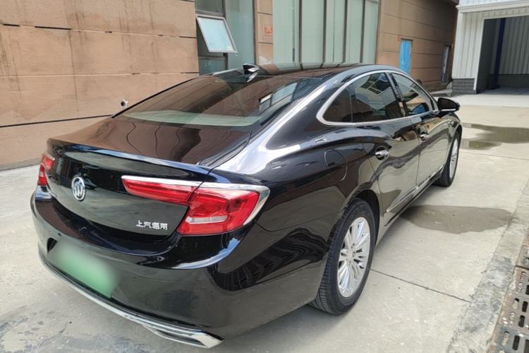 Used Buick LaCrosse 2018 20T Elite Edition Rear Right 45 Deg