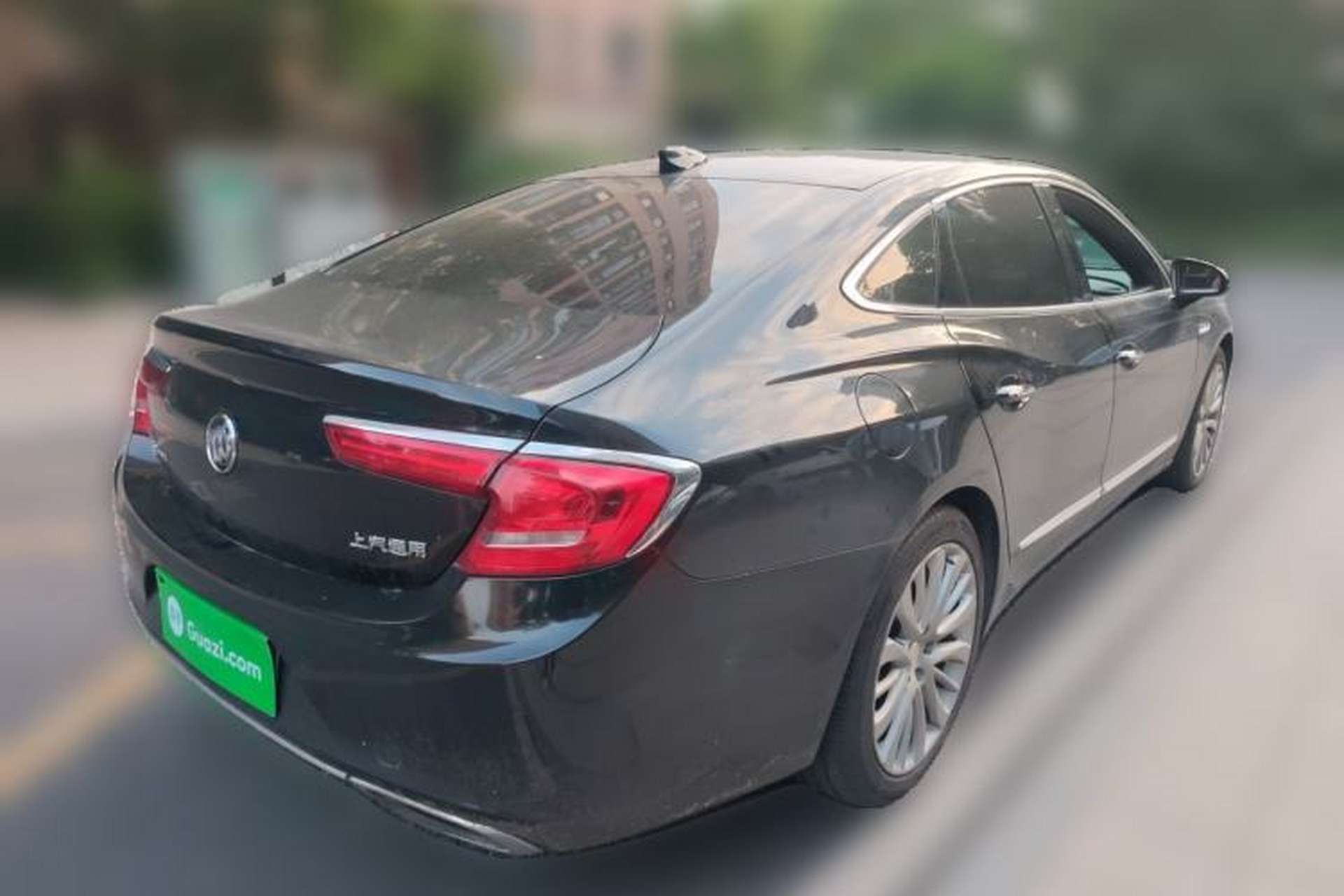 Used Buick LaCrosse 2018 28T Luxury Model Rear Right 45 Deg