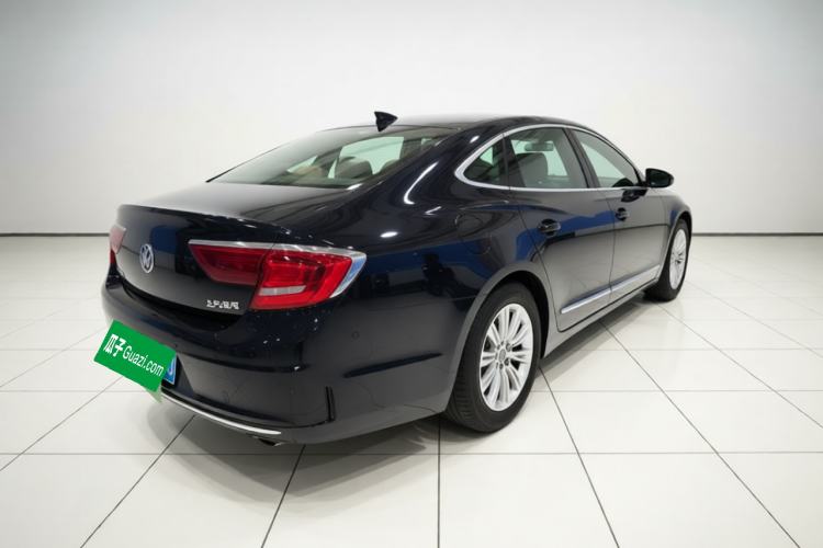 Used Buick LaCrosse 2018 20T Elite Edition Rear Right 45 Deg