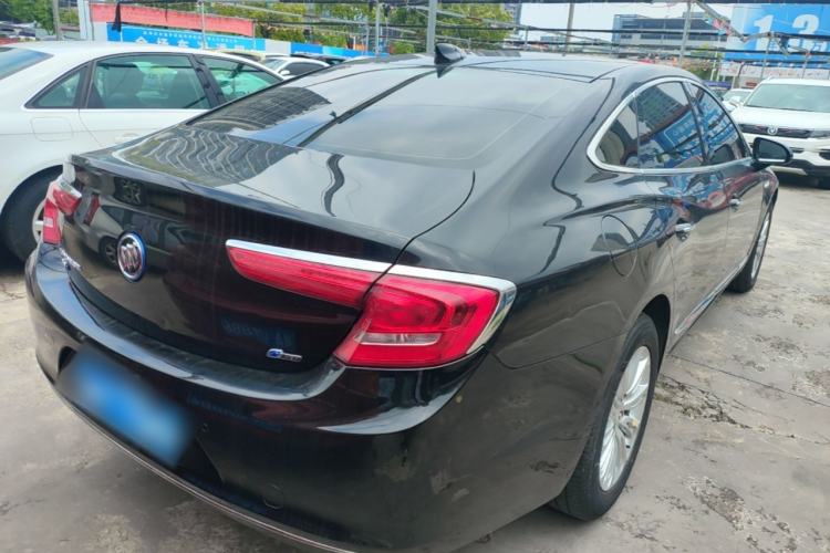 Used Buick LaCrosse 2018 30H Elite Edition Rear Right 45 Deg