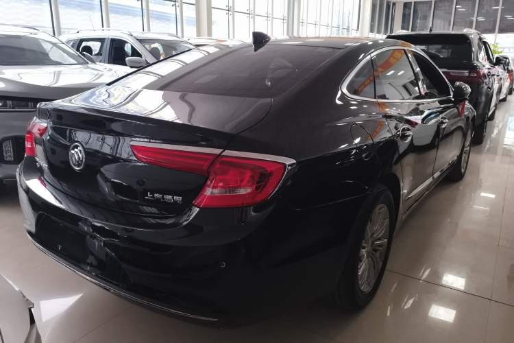 Used Buick LaCrosse 2018 20T Luxury Model Rear Right 45 Deg