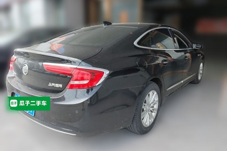Used Buick LaCrosse 2018 20T Elite Edition Rear Right 45 Deg