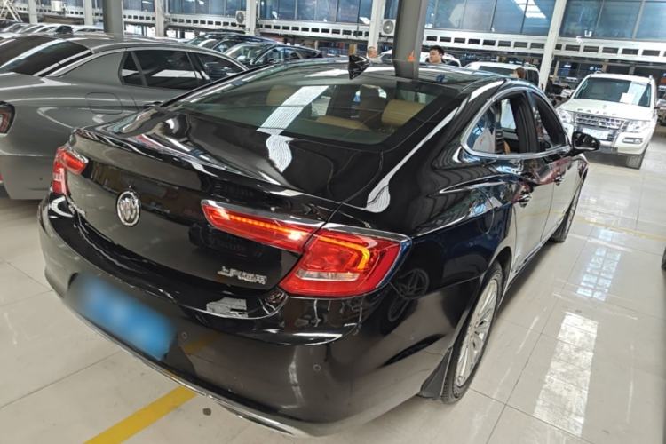Used Buick LaCrosse 2018 28T Elite Edition Rear Right 45 Deg