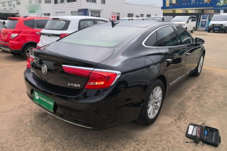 Used Buick LaCrosse 2018 20T Elite Edition Rear Right 45 Deg
