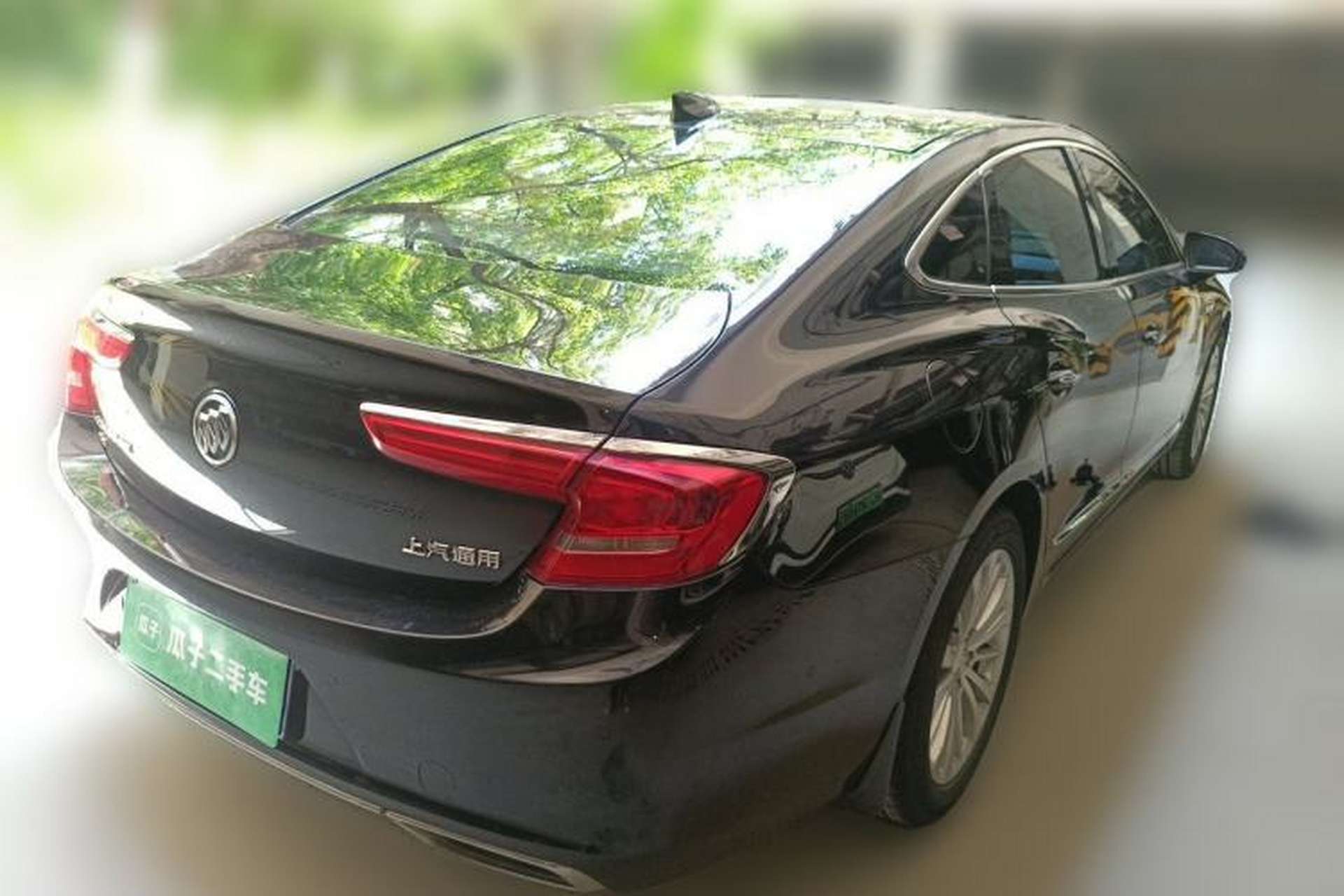 Used Buick LaCrosse 2018 28T Elite Edition Rear Right 45 Deg